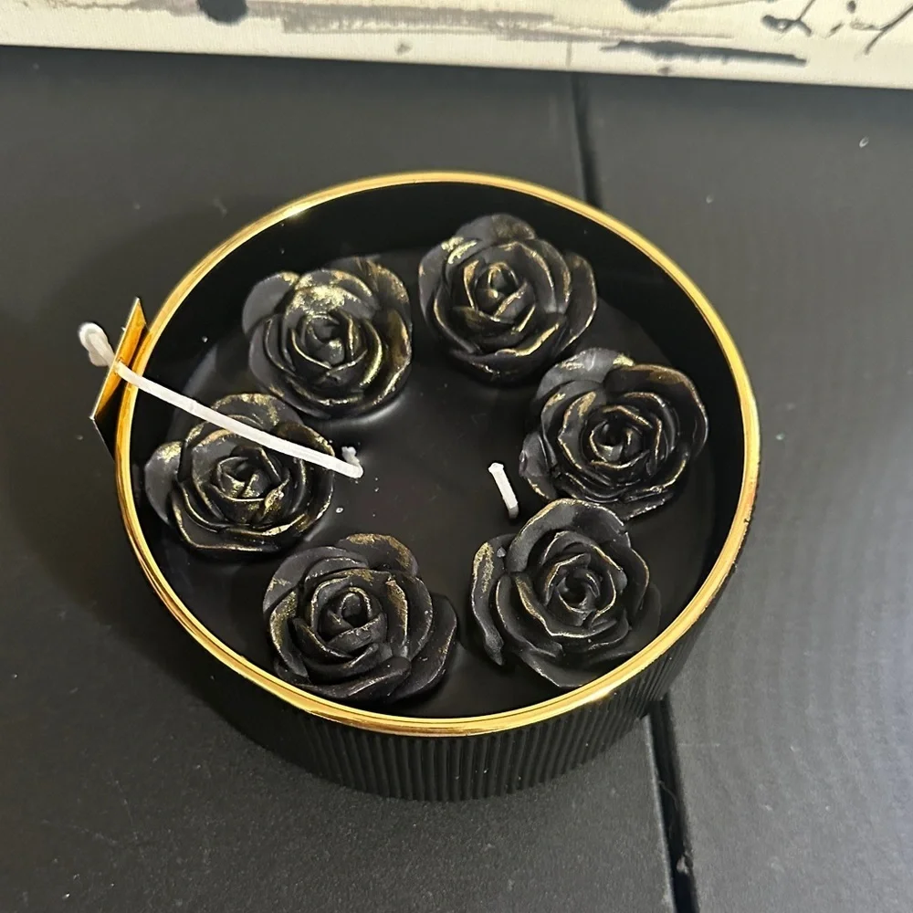 Christian Lacroix midnight garden black and gold candle